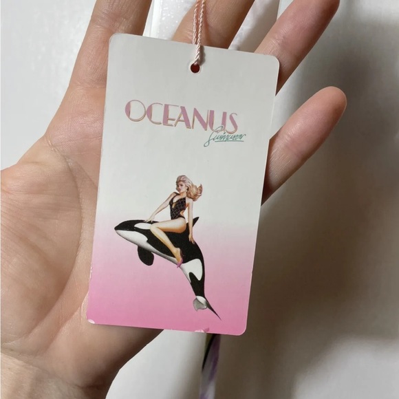 Oceanus Bathing Suit Top Bikini Size Medium Fun Print Swimwear Swim NWT - Picture 3 of 6